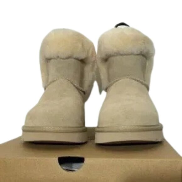 NWT/NIB - Women's UGG Saniya Suede Shearling Mini Boots - Size 6 - Picture 2 of 8